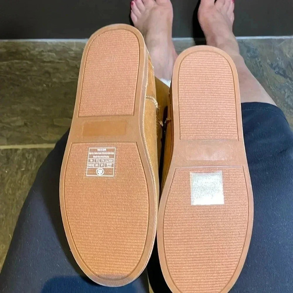 Juicy Couture faux fur women’s boots sz 9.5 - Picture 4 of 6